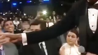salman-khannever-control-hislaughingfunny-moment