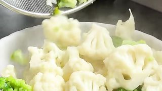 Vegetarische & Einfache Blumenkohl Frikadellen