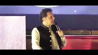 IMRAN KHAN  IN BAHAWALPUR JALSA