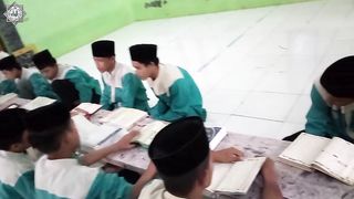 Santri Ponpes Alma parung bogor