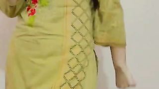 تو جو ہس ہس کے صنم