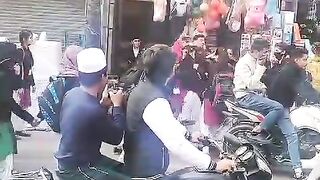 School girls fighting each other
