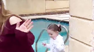 عملو انفسهم تماثيل حتى  ماينكشفو ولكن ????