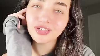 I read my POEM TO MY MOM! #poem #foryou #love