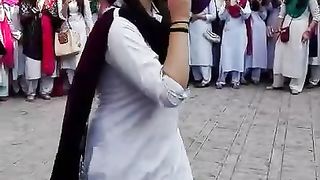 trending_6704660609685024881