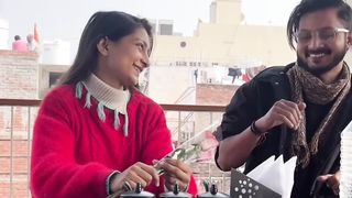 Boyfriend ko banaya waiter--Funny memes..