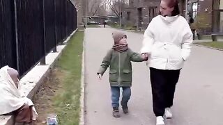 What did he do to his sister？???? #shorts #filaretiki