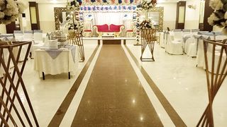 Flowers Decor by Oneeb 03225847408 6