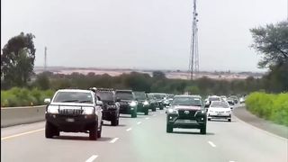 Imran Khan, People's Prime Minister ???? Lahore-Islamabad Motorway | #imrankhan #imrankhanpti #protocol
