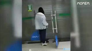 Meme vid