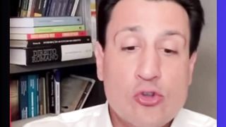 PAVINATTO DA SHOW "AS PESSOAS FALAM SOBRE FASCISMO" #facismo #pavinatto #fazueli