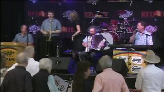 John_Fritzler_Polka_Band_Dutch_Hop_on_Mollie_B_Polka_Party_Let_s_Have_A_Party___Sully_s_Polka(360p).