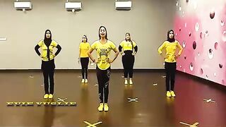 Senam-Aerobik-Mengecilkan-Perut-Paha