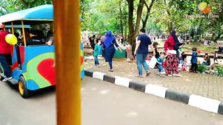 Naik kereta api tut tut tut