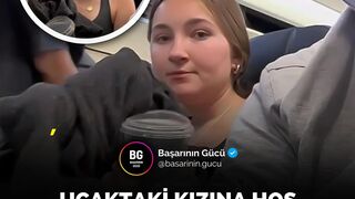 How happy the father's surprise to his daughter on the plane