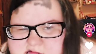 Cringe video but funny aswell