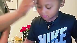Baby video clipscart