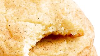 These are the BEST snickerdoodle cookies