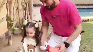 وضعنا لهم اشياء مرعبة و عملنا انفسنا نائمين ????