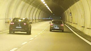 Tunnel 2