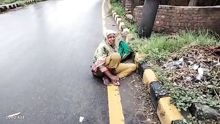 Mama Jani beti h ay