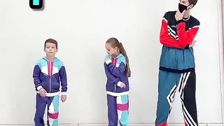 Шаффл Баттл ???????? WHO BEST DANCER ？ ???? NEON MODE ???? 25 000 000 SUBS !