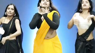 Dhak dhak Dhadkata ????????Khushbu singh #viral #ytshorts #youtubeshorts #bhojpuri ￼.