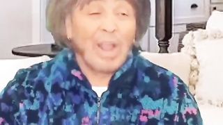 When you use grandma to not go to school…????????#comedy #viral