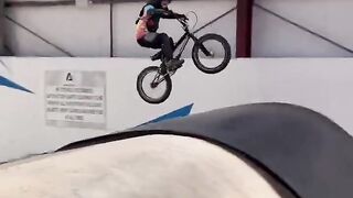 Riding a BMX on ramps twice your height？!
