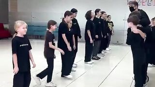 Шаффл Баттл ???????? Who BEST DANCER ？ ???? NEON MODE ???? TUZELITY SHUFFLE BATTLE !