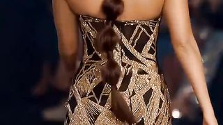 Kiara vs Janhvi ⛓️????✨ #lakmefashionweek2023 #janhvikapoor #kiaraadvani #ytshorts #shorts