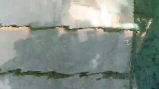 Proses pergantian air kolam LARVA LELE harus dengan hati dan perasaan