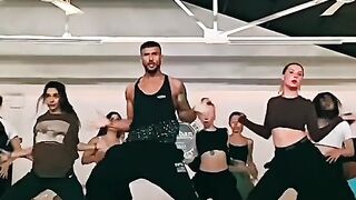 Nice group moves