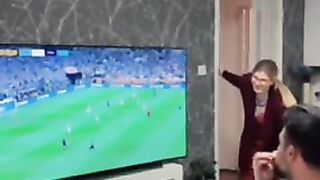 Final or wife?