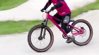 Flying 4 year old？! BMX race training going well! #enjoytheride ????