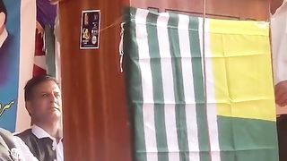 Qari naseer stand with Kashmir