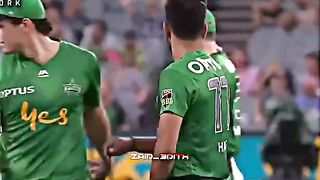 Smith out hit wicket on Haris rauf bowlings