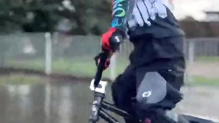 BMX vs puddle fail ????