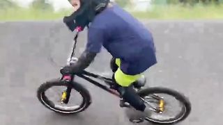 Manuals on a BMX pump track？! Learning at 4yrs old! #enjoytheride