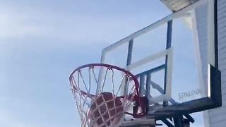 When you play Horse ???????? #comedy #funny #basketball