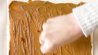 Biscoff croissants