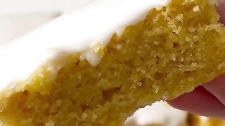 Lemon brownies