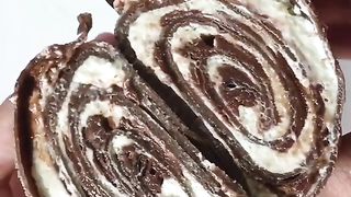 Crepe roll