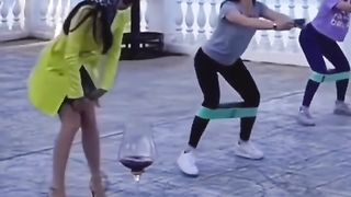 Занимайтесь спортом