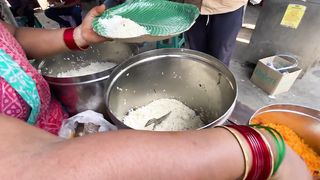 Hardworking Lady Selling Unlimited Meals Veg & Non Veg | Indian Street Food