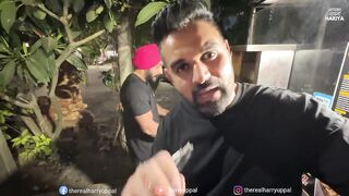 80/- Rs में Sardar ji ka Desi Jatt Street Food | India ka Big Daddy Veg Shawarma, Monster Burrito