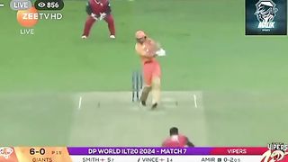 Muhammad Amir and Shaheen Afridi in same match