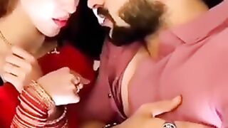 Couple love ❤ Need this love every morning ????- Couple goals Whatsapp status - Romantic couple status.
