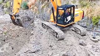 Excavator operatoron ke liye shayari