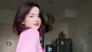 tiktok girl